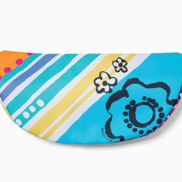 BRIGHTON Graffiti Colorful Love Cross Body Belt Bag NWT - Picture 11 of 13